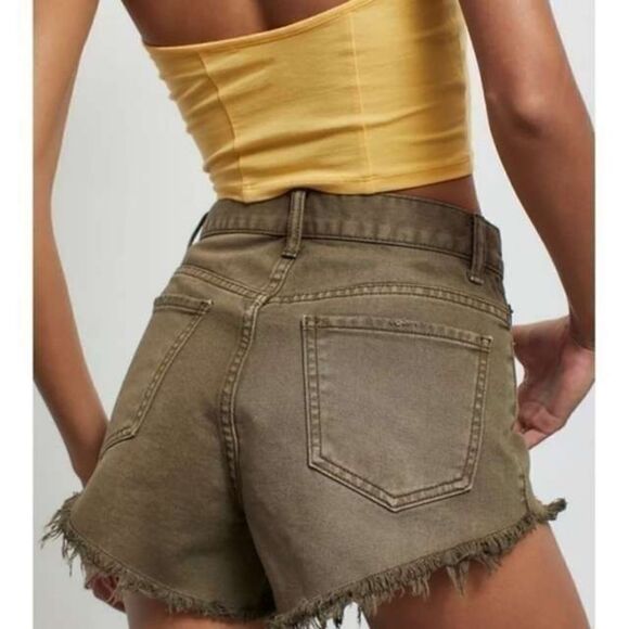 BDG Urban Outfitters High‎ Rise Cheeky Shorts distressed khaki green size 26 NWT - Picture 8 of 9